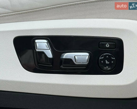 Белый БМВ X7, объемом двигателя 2.99 л и пробегом 83 тыс. км за 83000 $, фото 50 на Automoto.ua