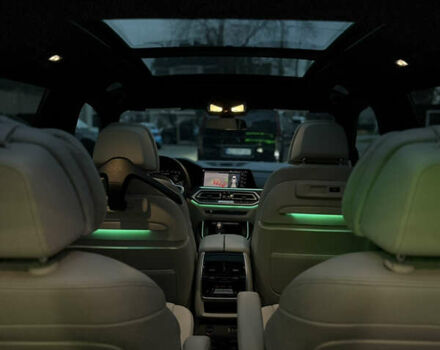 Белый БМВ X7, объемом двигателя 4.39 л и пробегом 43 тыс. км за 85500 $, фото 8 на Automoto.ua