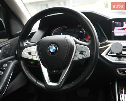 Белый БМВ X7, объемом двигателя 2.99 л и пробегом 141 тыс. км за 61000 $, фото 49 на Automoto.ua