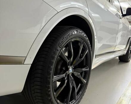 Белый БМВ X7, объемом двигателя 4.39 л и пробегом 41 тыс. км за 85500 $, фото 68 на Automoto.ua