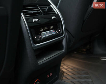 Белый БМВ X7, объемом двигателя 2.99 л и пробегом 141 тыс. км за 61000 $, фото 43 на Automoto.ua