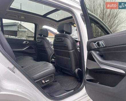 Белый БМВ X7, объемом двигателя 3 л и пробегом 154 тыс. км за 48999 $, фото 112 на Automoto.ua