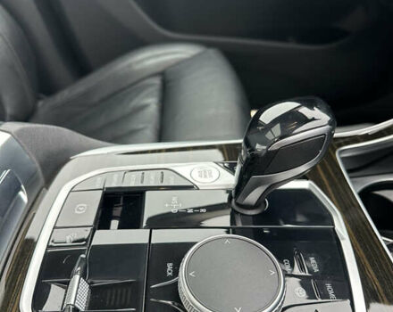 Белый БМВ X7, объемом двигателя 3 л и пробегом 154 тыс. км за 48999 $, фото 122 на Automoto.ua