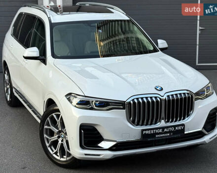 Белый БМВ X7, объемом двигателя 2.99 л и пробегом 83 тыс. км за 86000 $, фото 1 на Automoto.ua