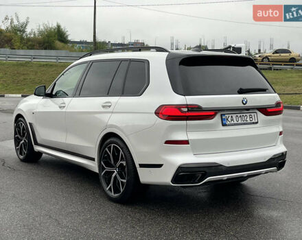 Белый БМВ X7, объемом двигателя 4.39 л и пробегом 51 тыс. км за 81900 $, фото 5 на Automoto.ua