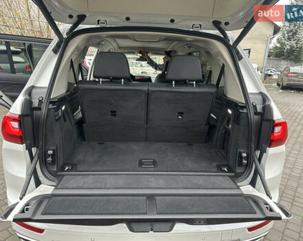 Белый БМВ X7, объемом двигателя 3 л и пробегом 154 тыс. км за 48999 $, фото 84 на Automoto.ua