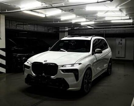 Белый БМВ X7, объемом двигателя 4.39 л и пробегом 41 тыс. км за 85500 $, фото 2 на Automoto.ua