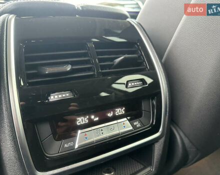 Белый БМВ X7, объемом двигателя 3 л и пробегом 154 тыс. км за 48999 $, фото 98 на Automoto.ua