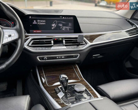 Белый БМВ X7, объемом двигателя 2.99 л и пробегом 140 тыс. км за 64200 $, фото 12 на Automoto.ua