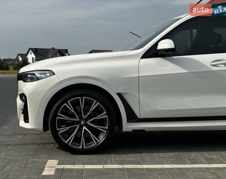 Белый БМВ X7, объемом двигателя 4.39 л и пробегом 129 тыс. км за 65500 $, фото 6 на Automoto.ua
