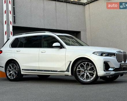 Белый БМВ X7, объемом двигателя 2.99 л и пробегом 83 тыс. км за 83000 $, фото 4 на Automoto.ua