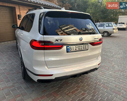 Белый БМВ X7, объемом двигателя 3 л и пробегом 17 тыс. км за 74500 $, фото 3 на Automoto.ua