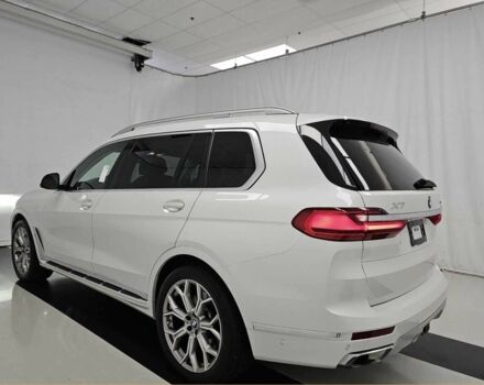 Белый БМВ X7, объемом двигателя 3 л и пробегом 124 тыс. км за 48500 $, фото 1 на Automoto.ua