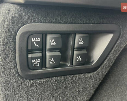 Белый БМВ X7, объемом двигателя 3 л и пробегом 82 тыс. км за 88888 $, фото 26 на Automoto.ua