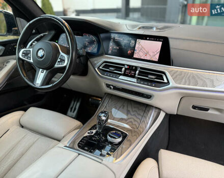 Белый БМВ X7, объемом двигателя 4.39 л и пробегом 58 тыс. км за 78999 $, фото 96 на Automoto.ua