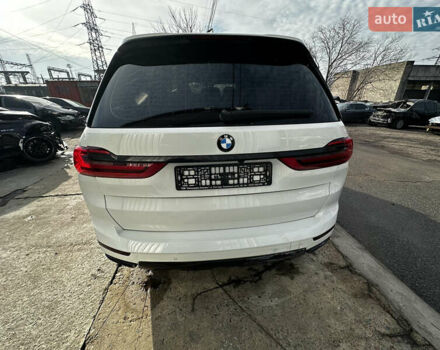 Белый БМВ X7, объемом двигателя 2.99 л и пробегом 29 тыс. км за 21500 $, фото 8 на Automoto.ua
