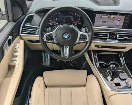 Белый БМВ X7, объемом двигателя 4.4 л и пробегом 22 тыс. км за 35000 $, фото 7 на Automoto.ua