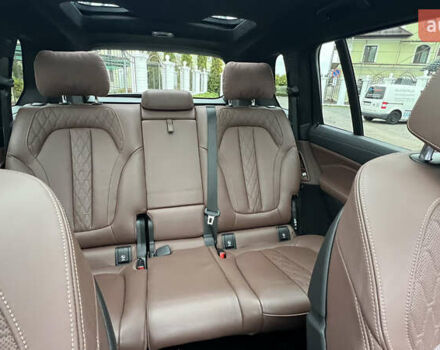 Белый БМВ X7, объемом двигателя 3 л и пробегом 82 тыс. км за 88888 $, фото 63 на Automoto.ua