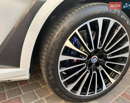 Белый БМВ X7, объемом двигателя 3 л и пробегом 17 тыс. км за 74500 $, фото 10 на Automoto.ua