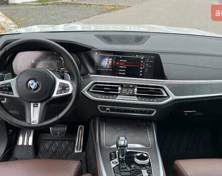Білий БМВ X7, об'ємом двигуна 3 л та пробігом 83 тис. км за 87777 $, фото 42 на Automoto.ua