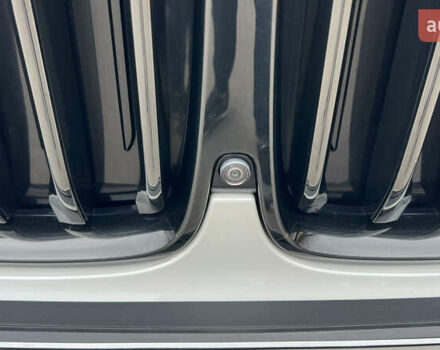 Белый БМВ X7, объемом двигателя 3 л и пробегом 82 тыс. км за 88888 $, фото 10 на Automoto.ua