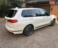 Белый БМВ X7, объемом двигателя 3 л и пробегом 17 тыс. км за 74500 $, фото 1 на Automoto.ua