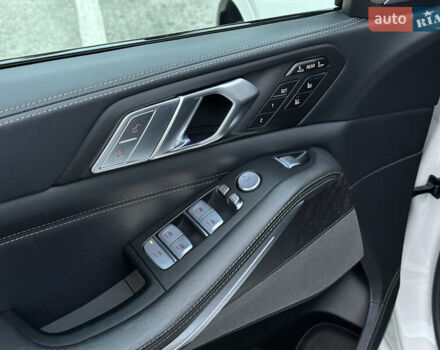 Белый БМВ X7, объемом двигателя 2.99 л и пробегом 49 тыс. км за 99900 $, фото 19 на Automoto.ua