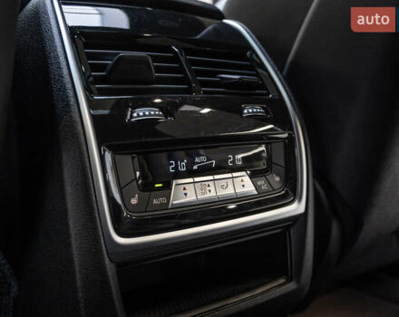 Белый БМВ X7, объемом двигателя 2.99 л и пробегом 101 тыс. км за 96676 $, фото 59 на Automoto.ua