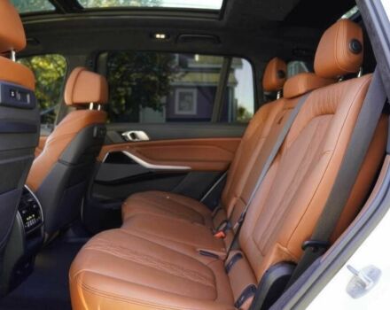 Білий БМВ X7, об'ємом двигуна 4.4 л та пробігом 28 тис. км за 38750 $, фото 13 на Automoto.ua