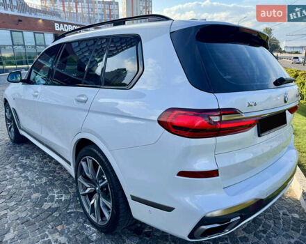 Белый БМВ X7, объемом двигателя 4.39 л и пробегом 19 тыс. км за 109999 $, фото 5 на Automoto.ua