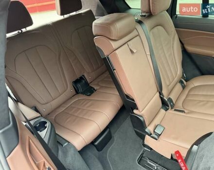 Белый БМВ X7, объемом двигателя 2.99 л и пробегом 73 тыс. км за 84900 $, фото 71 на Automoto.ua