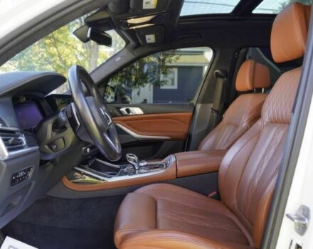 Білий БМВ X7, об'ємом двигуна 4.4 л та пробігом 28 тис. км за 38750 $, фото 10 на Automoto.ua