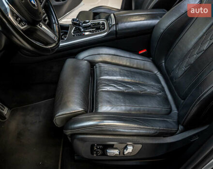 Белый БМВ X7, объемом двигателя 2.99 л и пробегом 101 тыс. км за 96676 $, фото 51 на Automoto.ua