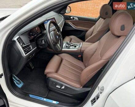 Белый БМВ X7, объемом двигателя 2.99 л и пробегом 73 тыс. км за 84900 $, фото 96 на Automoto.ua