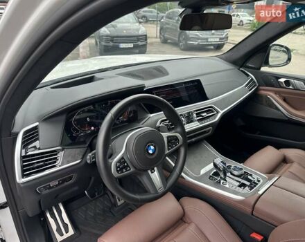 Белый БМВ X7, объемом двигателя 2.99 л и пробегом 22 тыс. км за 96800 $, фото 31 на Automoto.ua