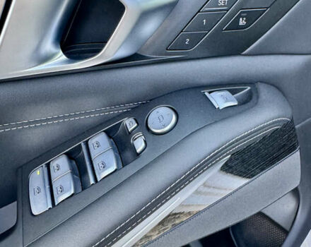 Белый БМВ X7, объемом двигателя 4.39 л и пробегом 19 тыс. км за 109999 $, фото 28 на Automoto.ua