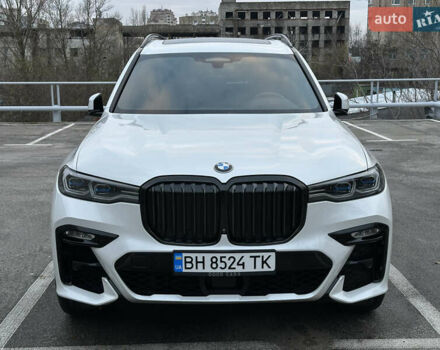 Белый БМВ X7, объемом двигателя 2.99 л и пробегом 49 тыс. км за 99900 $, фото 1 на Automoto.ua