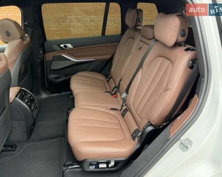 Белый БМВ X7, объемом двигателя 2.99 л и пробегом 73 тыс. км за 84900 $, фото 88 на Automoto.ua