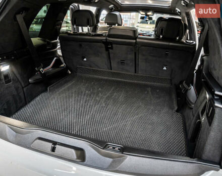 Белый БМВ X7, объемом двигателя 2.99 л и пробегом 101 тыс. км за 96676 $, фото 64 на Automoto.ua