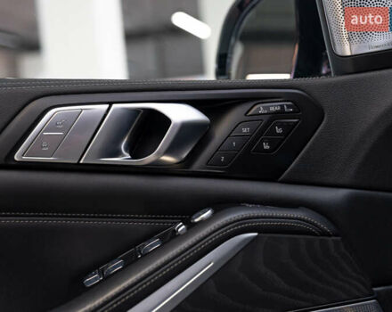 Белый БМВ X7, объемом двигателя 2.99 л и пробегом 101 тыс. км за 96676 $, фото 27 на Automoto.ua