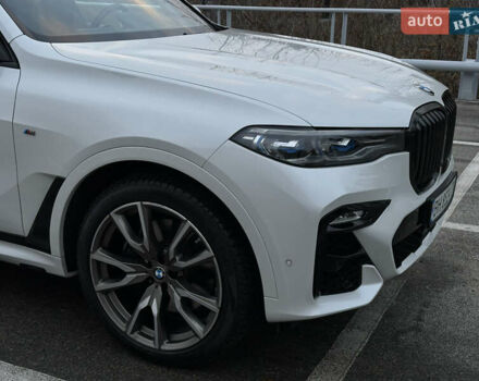 Белый БМВ X7, объемом двигателя 2.99 л и пробегом 49 тыс. км за 99900 $, фото 11 на Automoto.ua