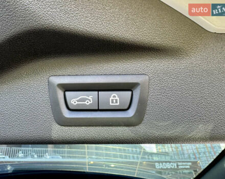 Белый БМВ X7, объемом двигателя 4.39 л и пробегом 19 тыс. км за 109999 $, фото 21 на Automoto.ua