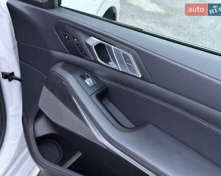 Белый БМВ X7, объемом двигателя 2.99 л и пробегом 49 тыс. км за 99900 $, фото 44 на Automoto.ua