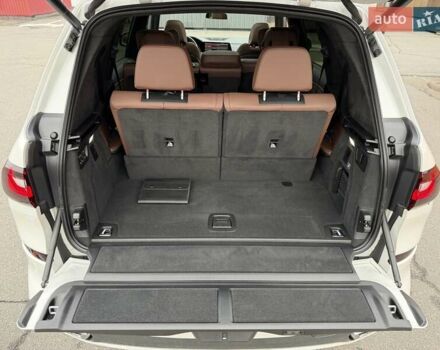 Белый БМВ X7, объемом двигателя 2.99 л и пробегом 73 тыс. км за 84900 $, фото 69 на Automoto.ua