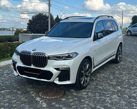 Белый БМВ X7, объемом двигателя 4.39 л и пробегом 19 тыс. км за 109999 $, фото 7 на Automoto.ua