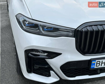 Белый БМВ X7, объемом двигателя 2.99 л и пробегом 49 тыс. км за 99900 $, фото 12 на Automoto.ua