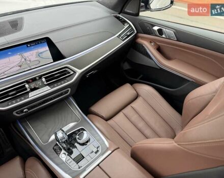 Белый БМВ X7, объемом двигателя 2.99 л и пробегом 73 тыс. км за 84900 $, фото 84 на Automoto.ua