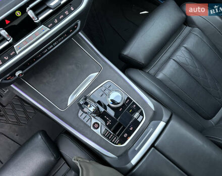 Белый БМВ X7, объемом двигателя 2.99 л и пробегом 49 тыс. км за 99900 $, фото 28 на Automoto.ua