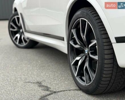 Белый БМВ X7, объемом двигателя 2.99 л и пробегом 73 тыс. км за 84900 $, фото 31 на Automoto.ua