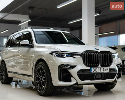 Белый БМВ X7, объемом двигателя 2.99 л и пробегом 101 тыс. км за 96676 $, фото 5 на Automoto.ua